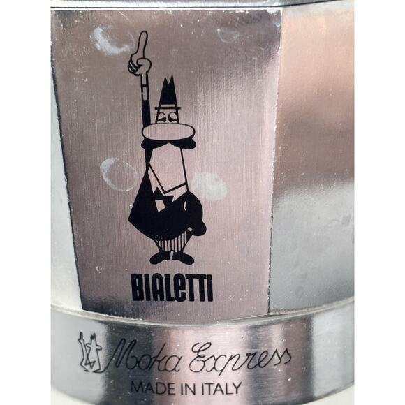 Bialetti Moka Express - Stovetop Espresso Maker - 3 Cup - Picture 4 of 9